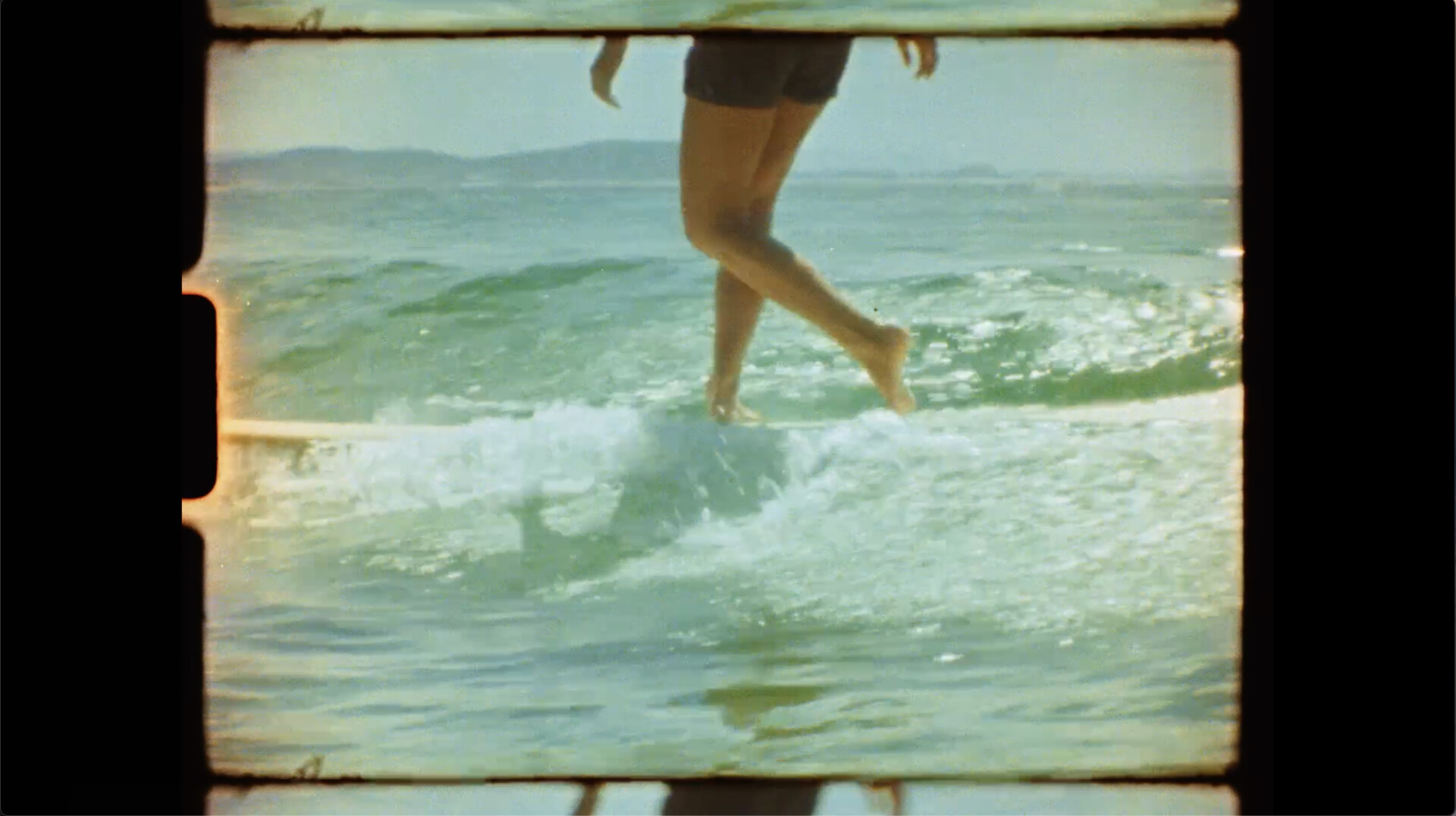 (Surf) Girls On Film